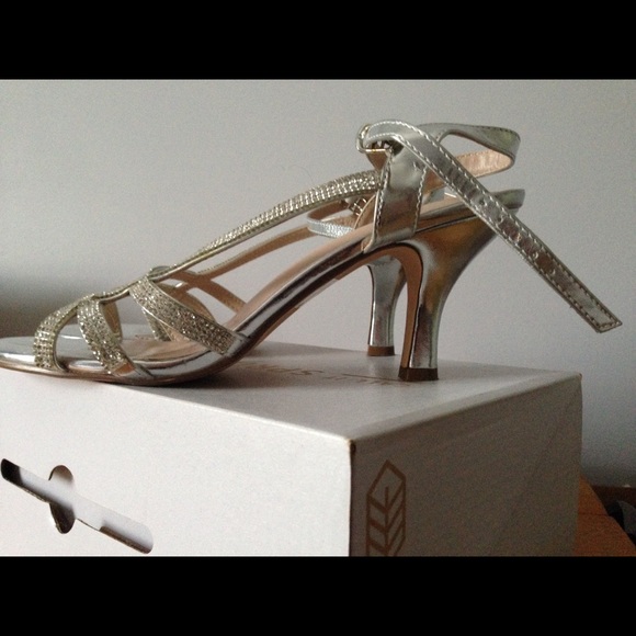 Call it spring Talon haut 8.5 couleur argent - Picture 2 of 3